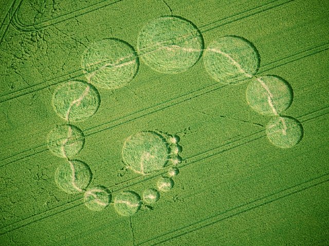 Crop Circles 05